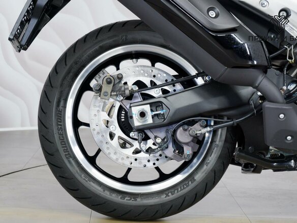 2026 Yamaha TMAX, чёрный, 1677000 рублей - вид 8