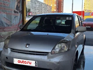 2004 Toyota Passo I (C10), серебристый, 350000 рублей, вид 1