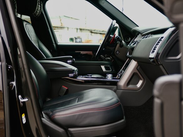 2021 Land Rover Range Rover IV Рестайлинг, чёрный, 11500000 рублей - вид 13