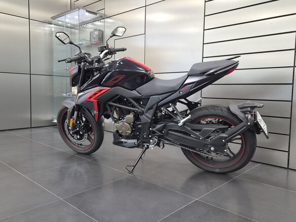 2026 Voge 300R, чёрный, 305000 рублей - вид 8