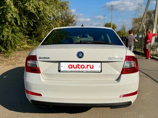2013 Skoda Octavia III (A7), белый, 1430000 рублей, вид 4