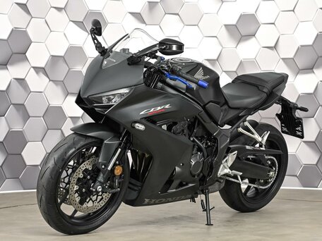 2024 Honda CBR 650R, чёрный, 1177000 рублей, вид 2