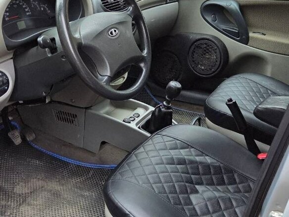 2010 Lada (ВАЗ) Kalina I, серебристый, 220000 рублей - вид 6