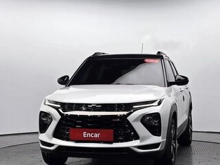 2022 Chevrolet TrailBlazer III, белый, 2400000 рублей, вид 1