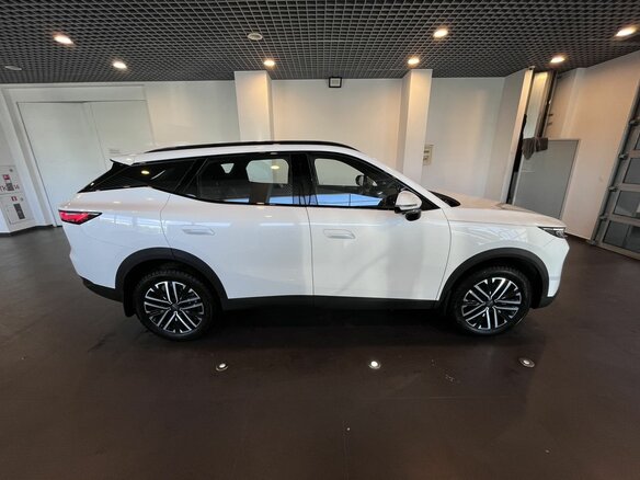 2025 Omoda C7, белый, 2390000 рублей - вид 1