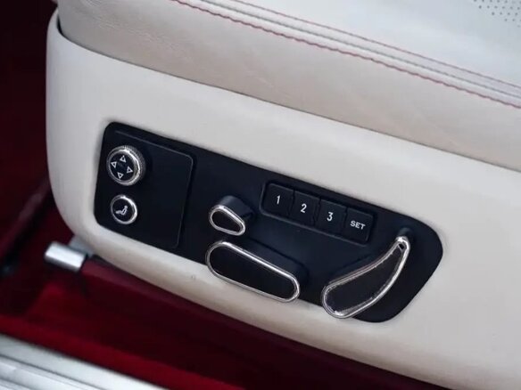 2012 Bentley Continental GT II, красный - вид 21