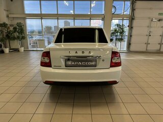 2017 Lada (ВАЗ) Priora I Рестайлинг, белый, 636000 рублей, вид 4