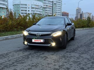 2018 Toyota Camry VII (XV50) Рестайлинг 2, чёрный, 2150000 рублей, вид 2