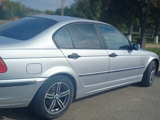 1998 BMW 3 серии 318i IV (E46), серебристый, 700000 рублей, вид 2