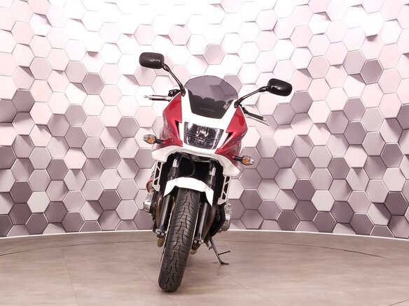 2010 Honda CB 1300, белый, 799000 рублей - вид 4