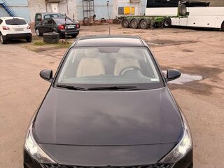 2021 Hyundai Solaris II Рестайлинг, чёрный, 1150000 рублей, вид 2