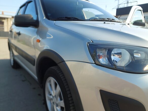 2016 Lada (ВАЗ) Kalina II, серебристый, 515000 рублей