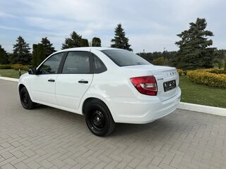 2026 Lada (ВАЗ) Granta I Рестайлинг, белый, 775000 рублей, вид 5
