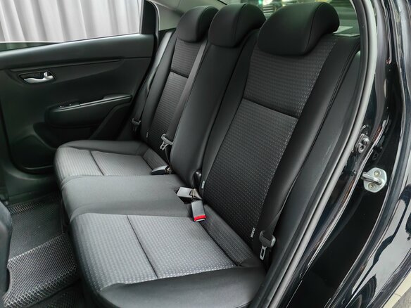 2021 Kia Rio IV Рестайлинг, чёрный, 1619000 рублей - вид 19