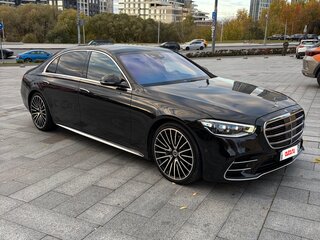 2021 Mercedes-Benz S-Класс 450 Long 4MATIC VII (W223), чёрный, 9500000 рублей, вид 2