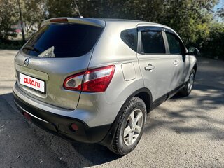 2011 Nissan Qashqai I Рестайлинг, серебристый, 920000 рублей, вид 5