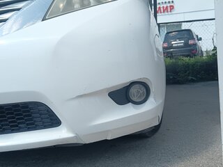 2010 Toyota Sienna III, белый, 1800000 рублей, вид 3