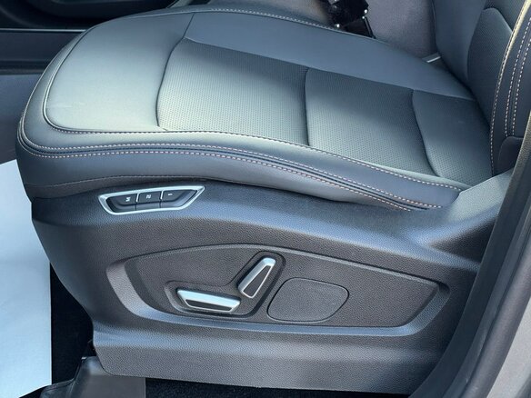 2026 Geely Okavango I Рестайлинг, серый, 4025990 рублей - вид 12