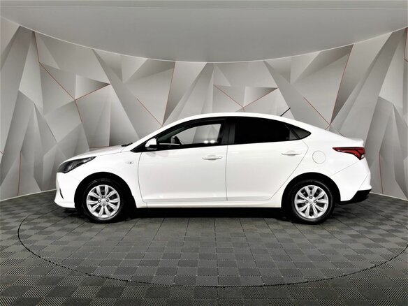 2022 Hyundai Solaris II Рестайлинг, белый - вид 4