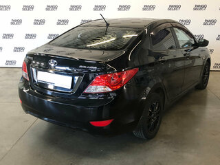 2013 Hyundai Solaris I, чёрный, 570000 рублей, вид 4