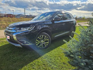 2016 Mitsubishi Outlander III Рестайлинг 2, чёрный, 2080000 рублей, вид 2