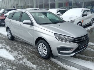 2026 Lada (ВАЗ) Vesta SW I Рестайлинг (NG), серебристый, 1835000 рублей, вид 3