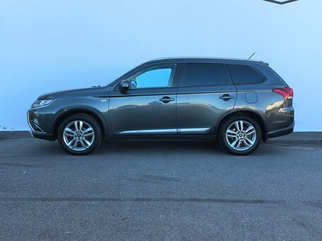 2015 Mitsubishi Outlander III Рестайлинг 2, серый, 1380000 рублей, вид 3