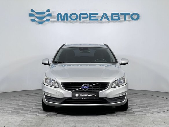 2016 Volvo V60 I Рестайлинг, серебристый - вид 1