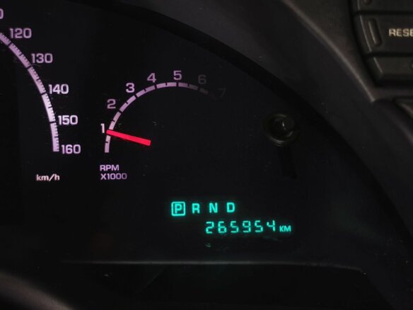 2004 Chrysler Pacifica CS, серебристый, 385000 рублей - вид 15