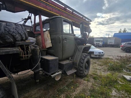 1995 Урал КС, зелёный, 900000 рублей, вид 2