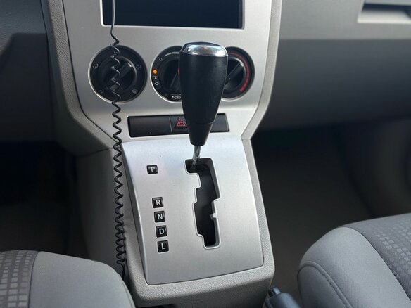 2007 Dodge Caliber I, красный, 650000 рублей - вид 14
