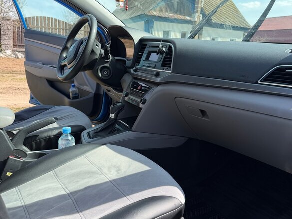 2016 Hyundai Elantra VI (AD), синий, 980000 рублей - вид 7