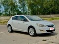 2012 Opel Astra J, белый - вид 2