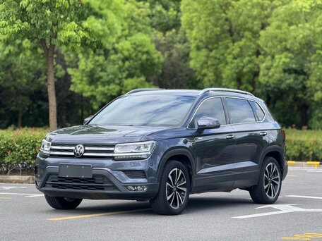 Volkswagen Tharu I