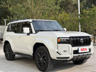 2025 Toyota Land Cruiser Prado 250 Series, белый, 8500000 рублей, вид 3