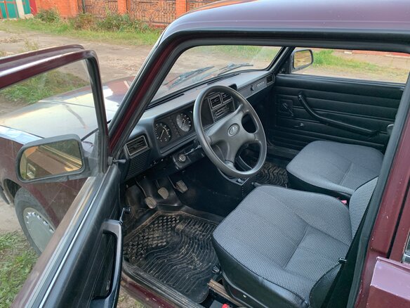 2006 Lada (ВАЗ) 2107, пурпурный - вид 6