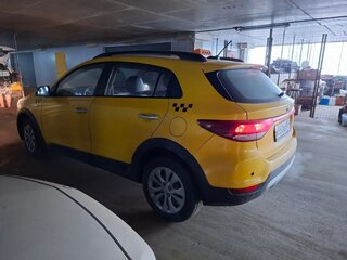 2020 Kia Rio X-Line IV, жёлтый, 895000 рублей, вид 4