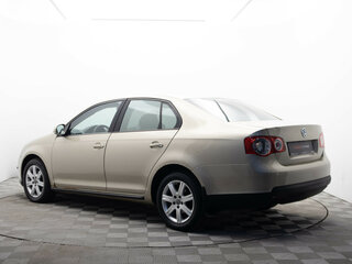 2007 Volkswagen Jetta V, бежевый, 417000 рублей, вид 3