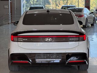 2024 Hyundai Sonata VIII (DN8) Рестайлинг, чёрный, 2750000 рублей, вид 5
