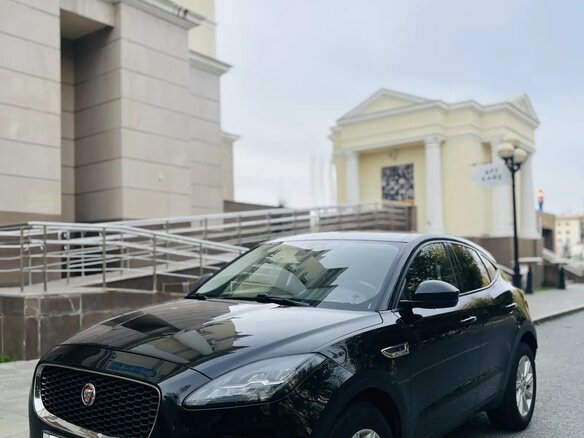 2018 Jaguar E-Pace I, чёрный, 2500000 рублей - вид 7