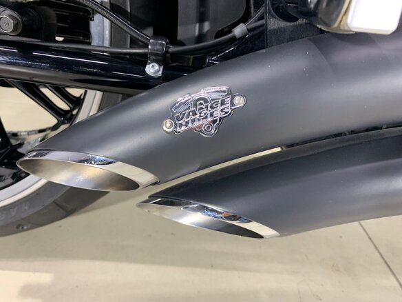 2018 Harley-Davidson Breakout, серый, 1750000 рублей - вид 25