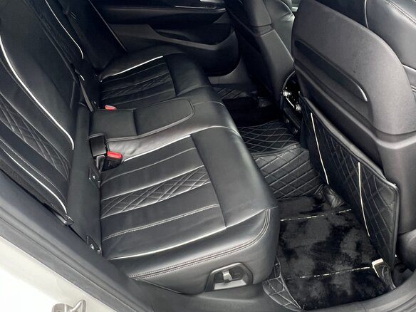 2019 BMW 6 серии Gran Turismo 630d xDrive IV (G32), белый, 5150000 рублей - вид 8