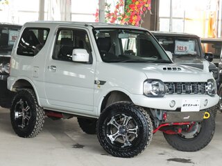 2017 Suzuki Jimny Kei car III Рестайлинг 2, белый, 750000 рублей, вид 1