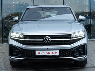 2026 Volkswagen Touareg III Рестайлинг, серый, 13620000 рублей, вид 2
