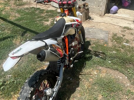 2021 Regulmoto Athlete 250, красный, 75000 рублей, вид 3