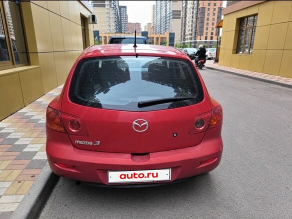 2004 Mazda 3 I (BK), красный, 320000 рублей - вид 1
