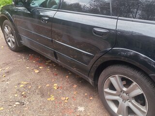 2008 Subaru Outback III Рестайлинг, чёрный, 1050000 рублей, вид 3