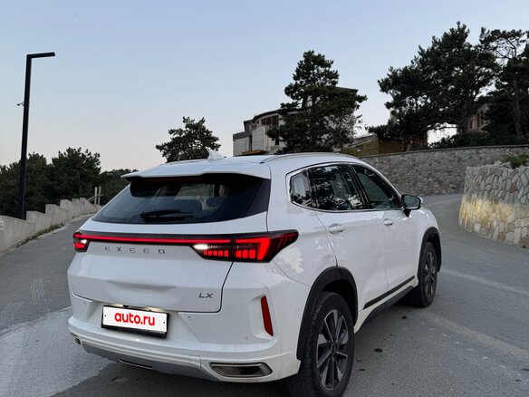 2022 Exeed LX I Рестайлинг, белый, 1350000 рублей - вид 3