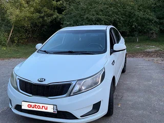 2014 Kia Rio III, белый, 550000 рублей, вид 3