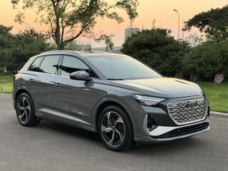 2024 Audi Q4 e-tron 40 I, серый, 3770000 рублей, вид 3